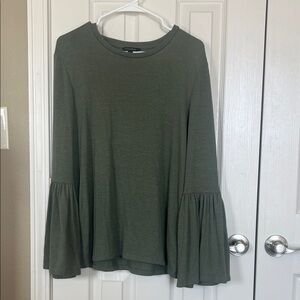 Olive Green Banana Republic Top w/Bell Sleeves